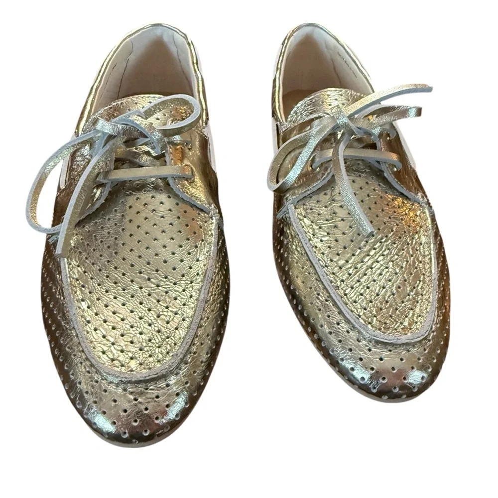 Dolce Vita Lakin Platinum Perforated Leather Loafers Size 7.5 - Picture 3 of 10